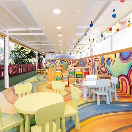 El Duque Apartamento 4*