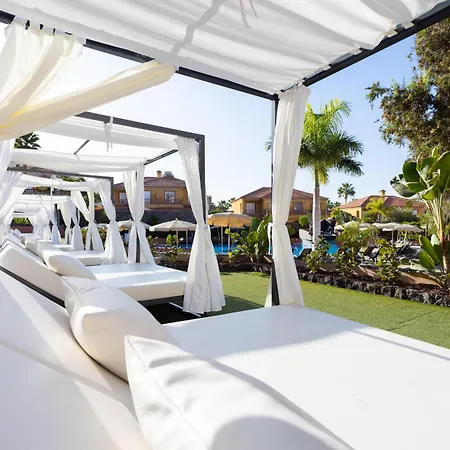 Aparthotel El Duque 4*