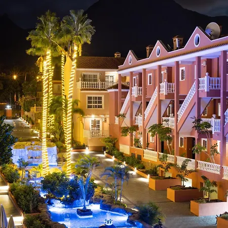 El Duque 4* アデヘ